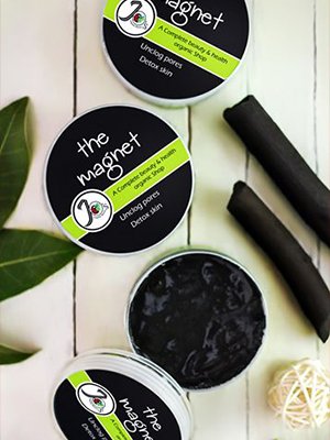 The Magnet Charcoal Mask